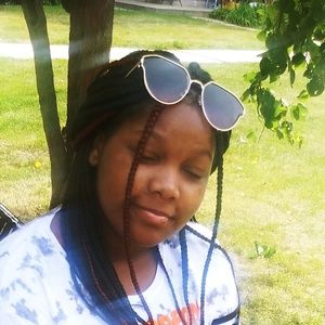 Meet your Posher, Aniya